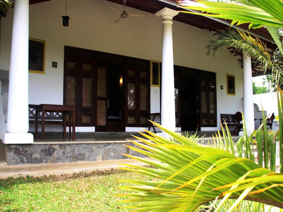 Fort Edge Retreat Unawatuna Exteriör bild